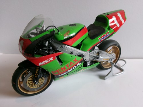 Hikaru miyagi honda nsr250 - hikaru,